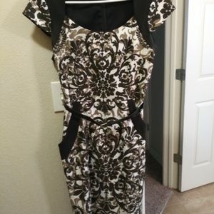 A Line short sleeve dress with belt